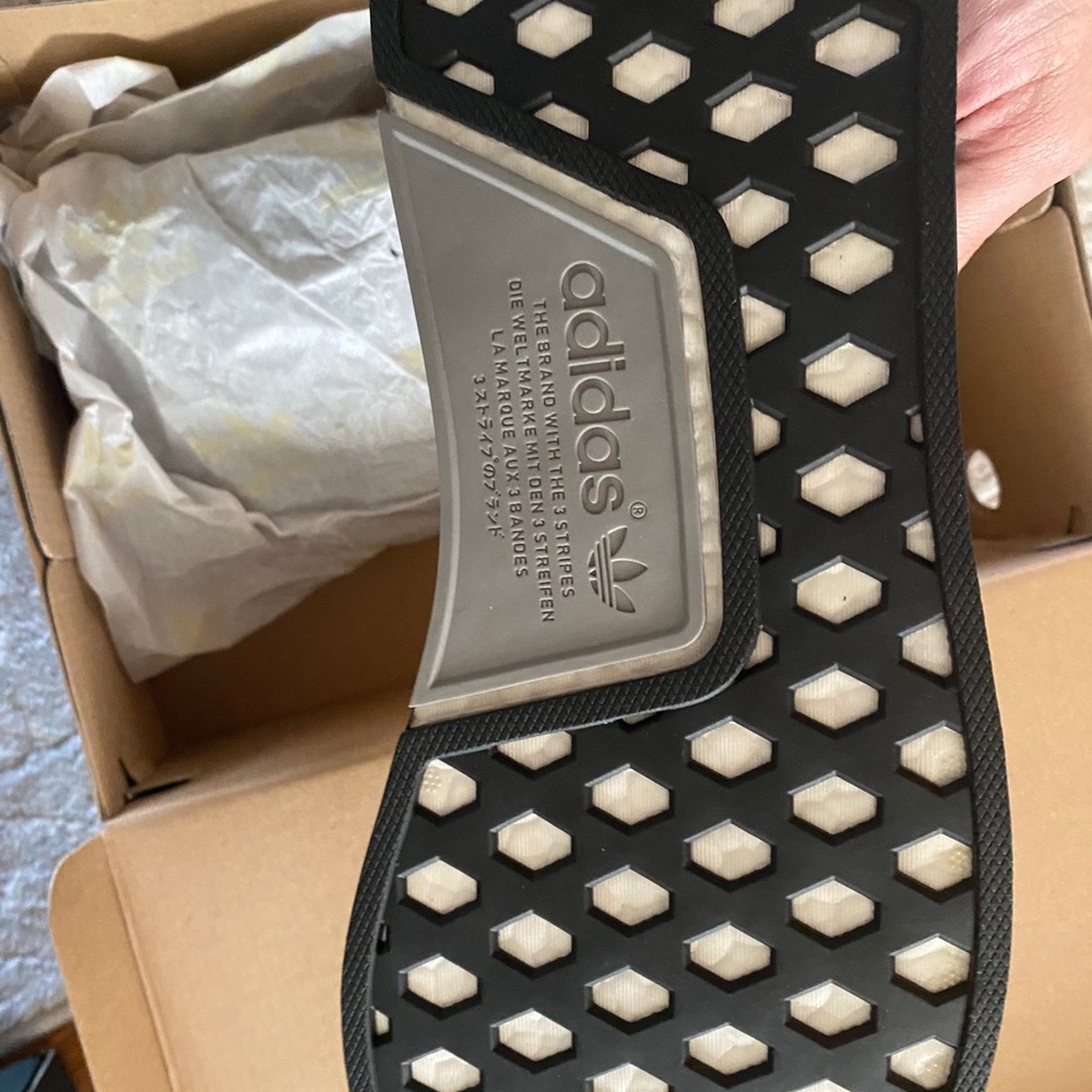 Adidas NMD XR1 - Picture 3 of 5